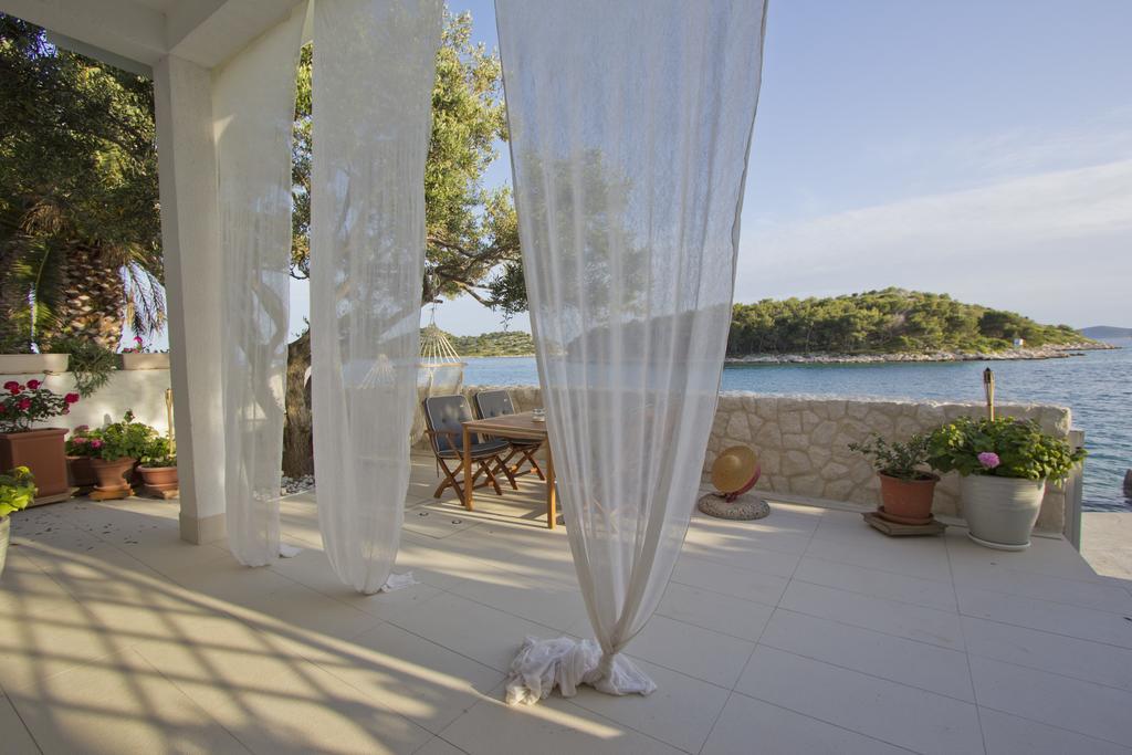 Casa Mano Tribunj With Beach Buitenkant foto